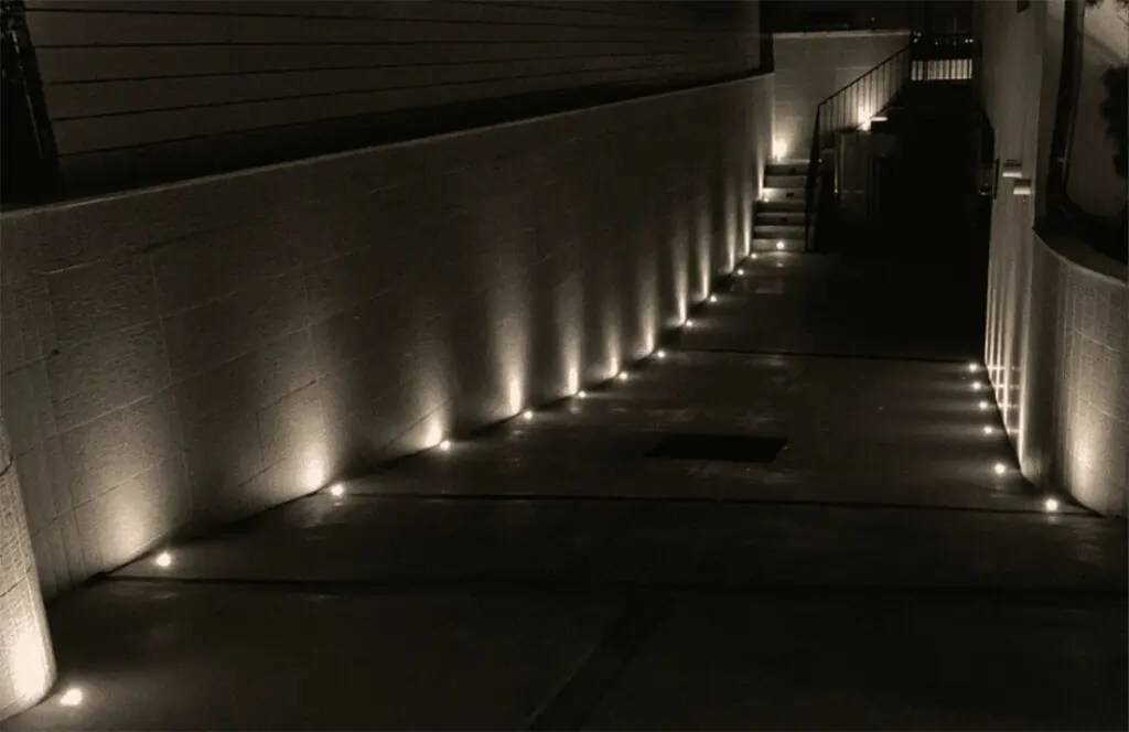 چراغ های توکار زمینی 