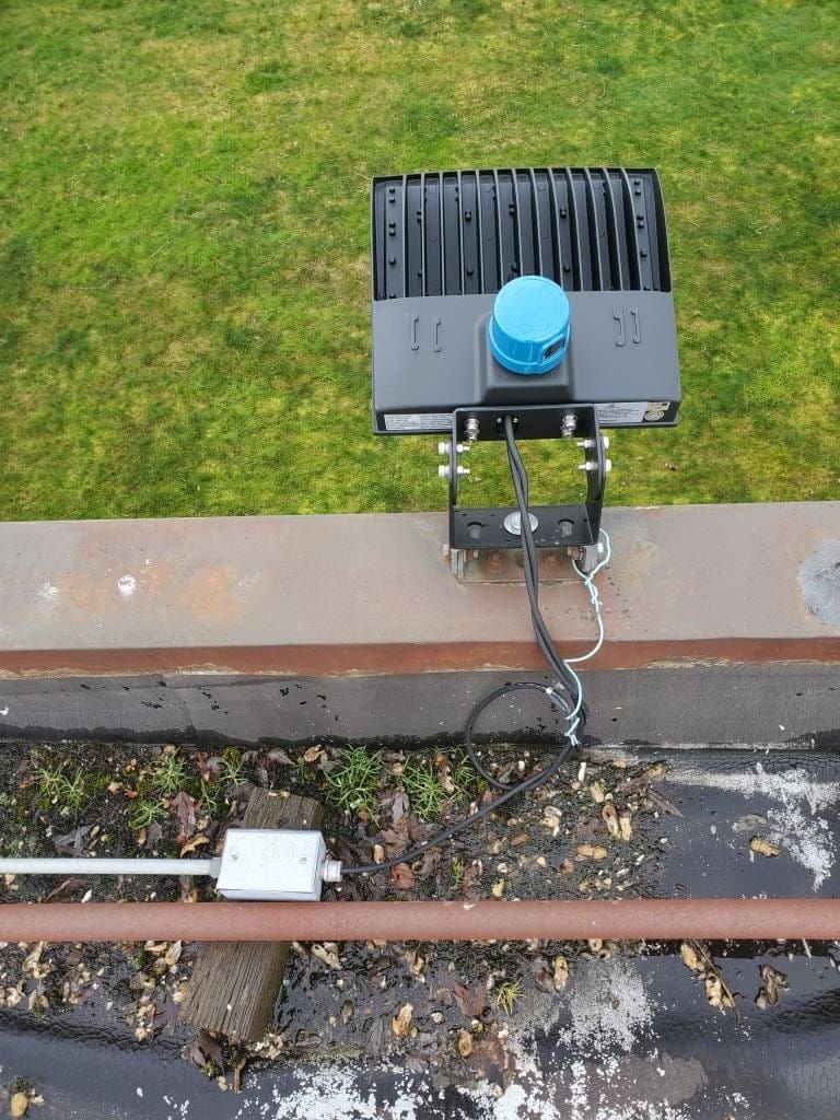 چراغ های LED چگونه کار می‌کنند؟ چگونه ساخته می‌شوند؟ 1